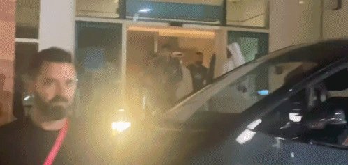 1668895027734026663.gif 本泽马.gif